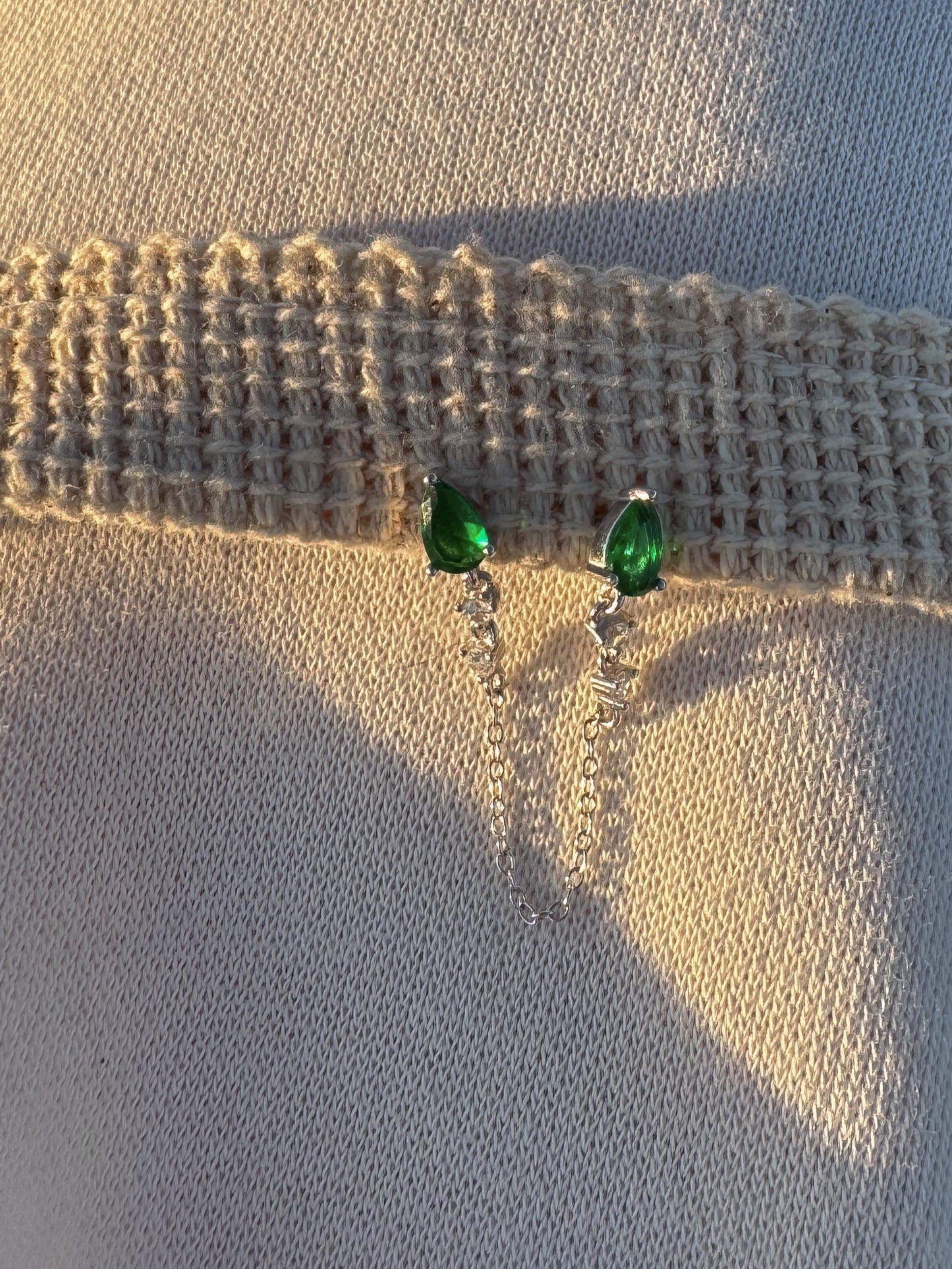 S925 Emerald chain studs